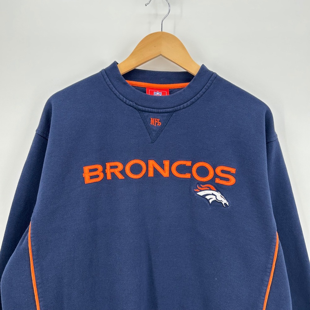 NFL Denver Broncos Sweatshirt Mens Large Navy Blue Embroidered Crewneck Logo
